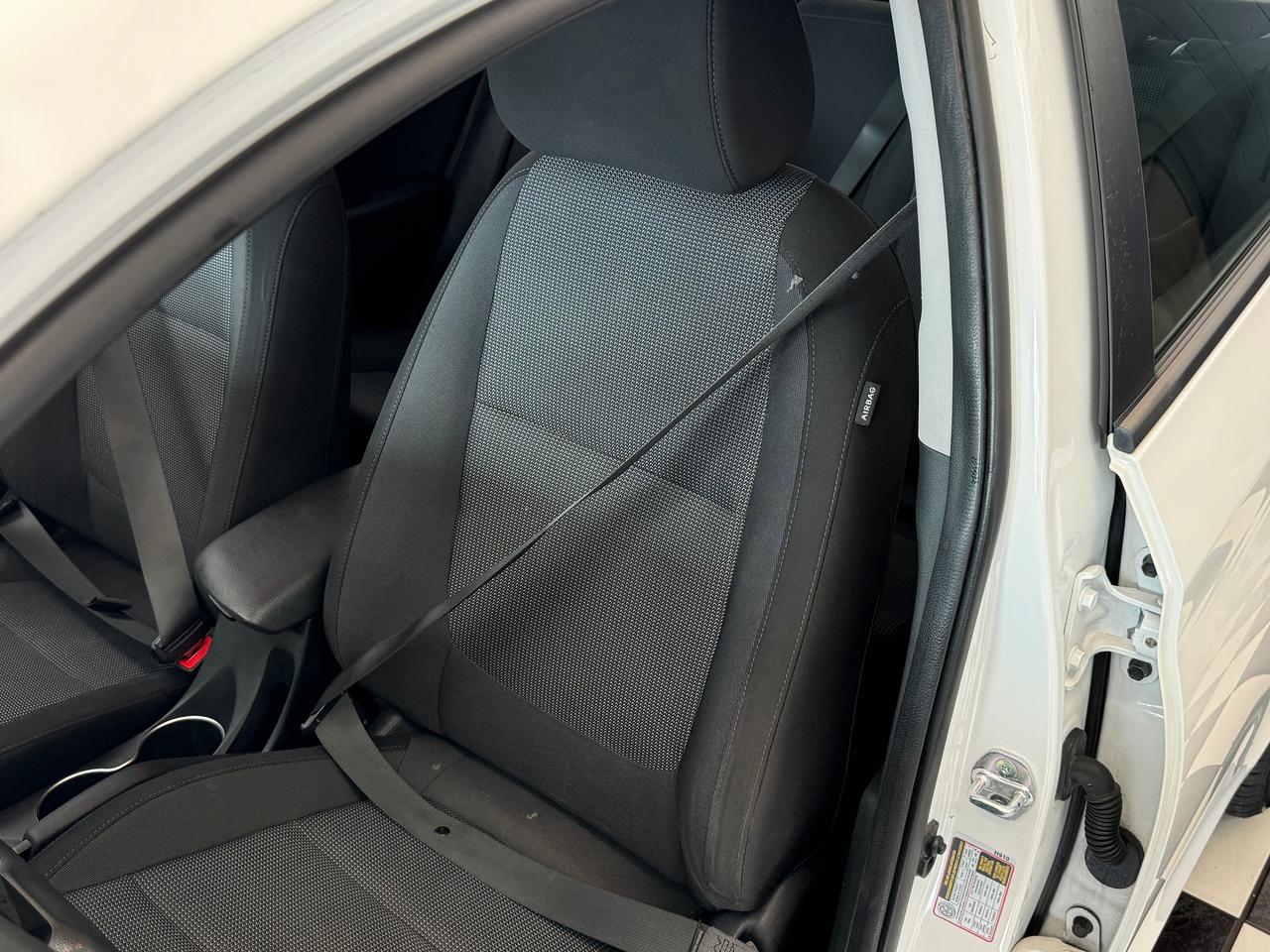 2019 Hyundai Accent Preferred+ApplePlay+Camera+New Tires+CLEAN CARFAX Photo