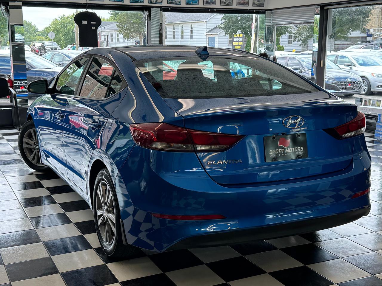2017 Hyundai Elantra GL+New Tires+Brakes+ApplePlay+CLEAN CARFAX Photo