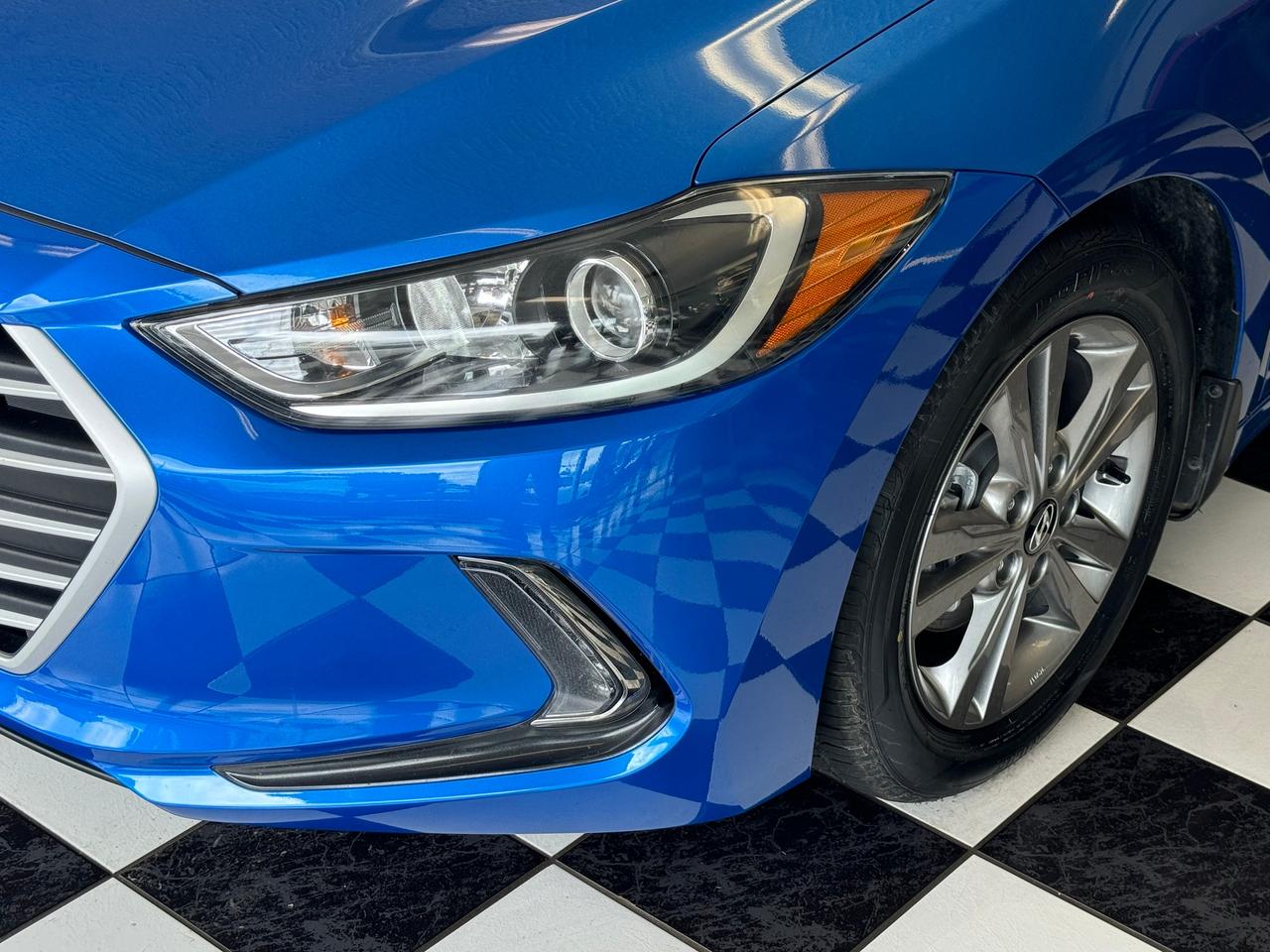 2017 Hyundai Elantra GL+New Tires+Brakes+ApplePlay+CLEAN CARFAX Photo