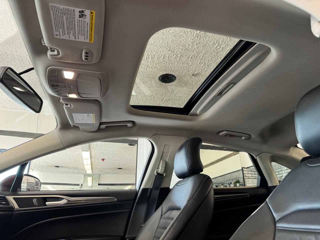 2017 Ford Fusion SE AWD+Leather+Roof+GPS+New Tires+Brakes+ApplePlay Photo