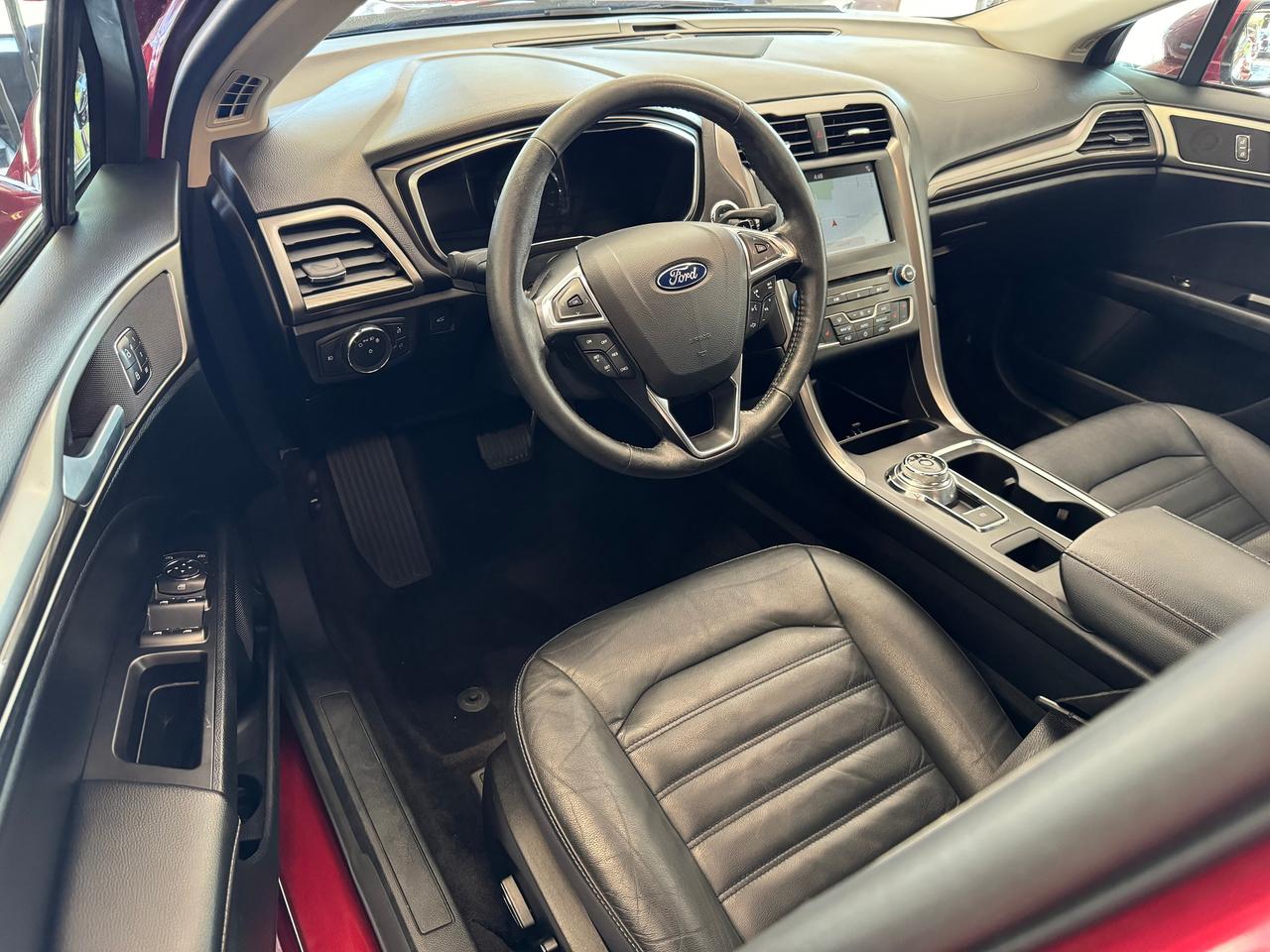 2017 Ford Fusion SE AWD+Leather+Roof+GPS+New Tires+Brakes+ApplePlay Photo