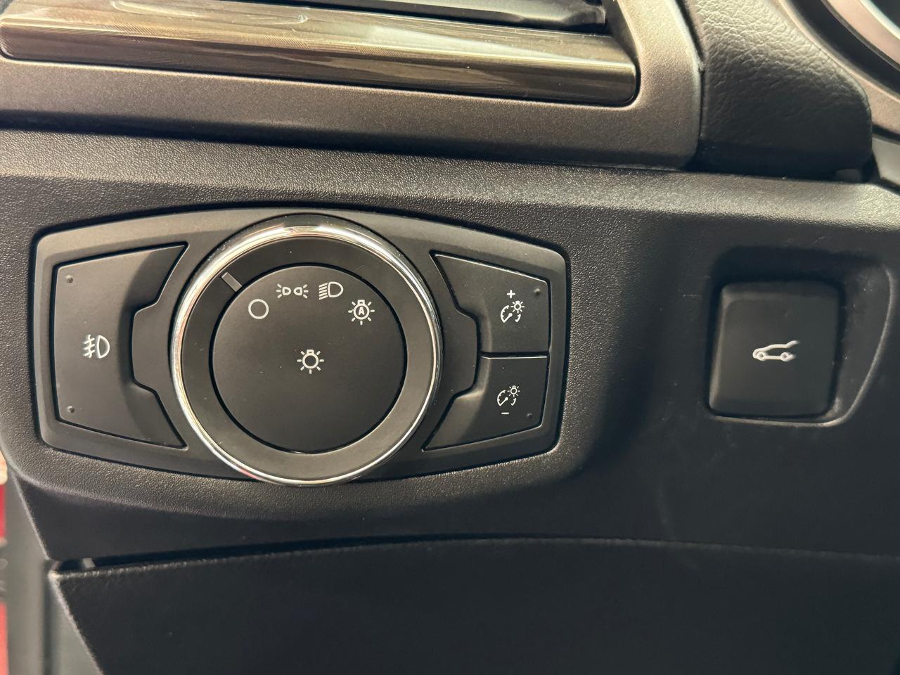 2017 Ford Fusion SE AWD+Leather+Roof+GPS+New Tires+Brakes+ApplePlay Photo
