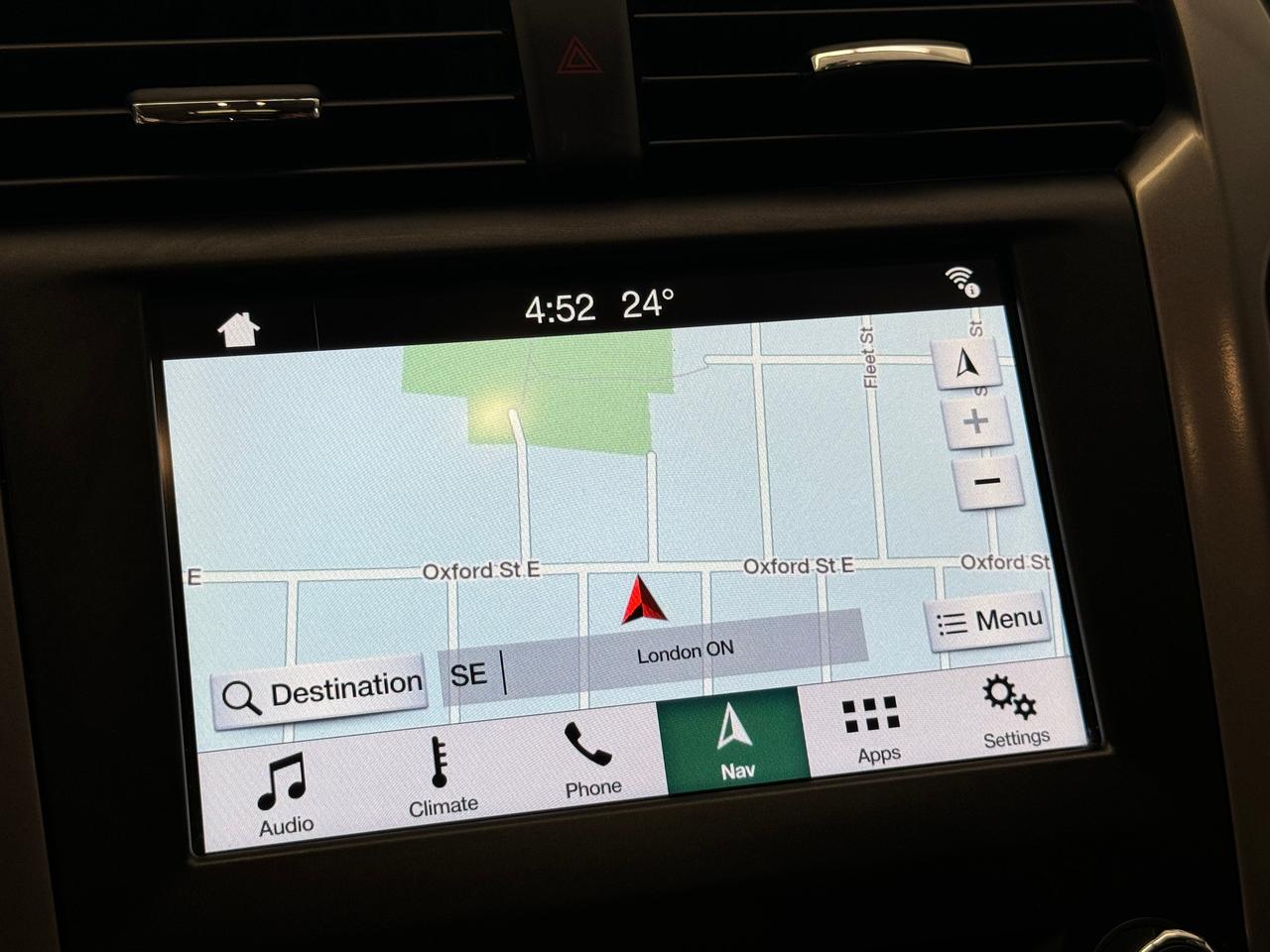 2017 Ford Fusion SE AWD+Leather+Roof+GPS+New Tires+Brakes+ApplePlay Photo