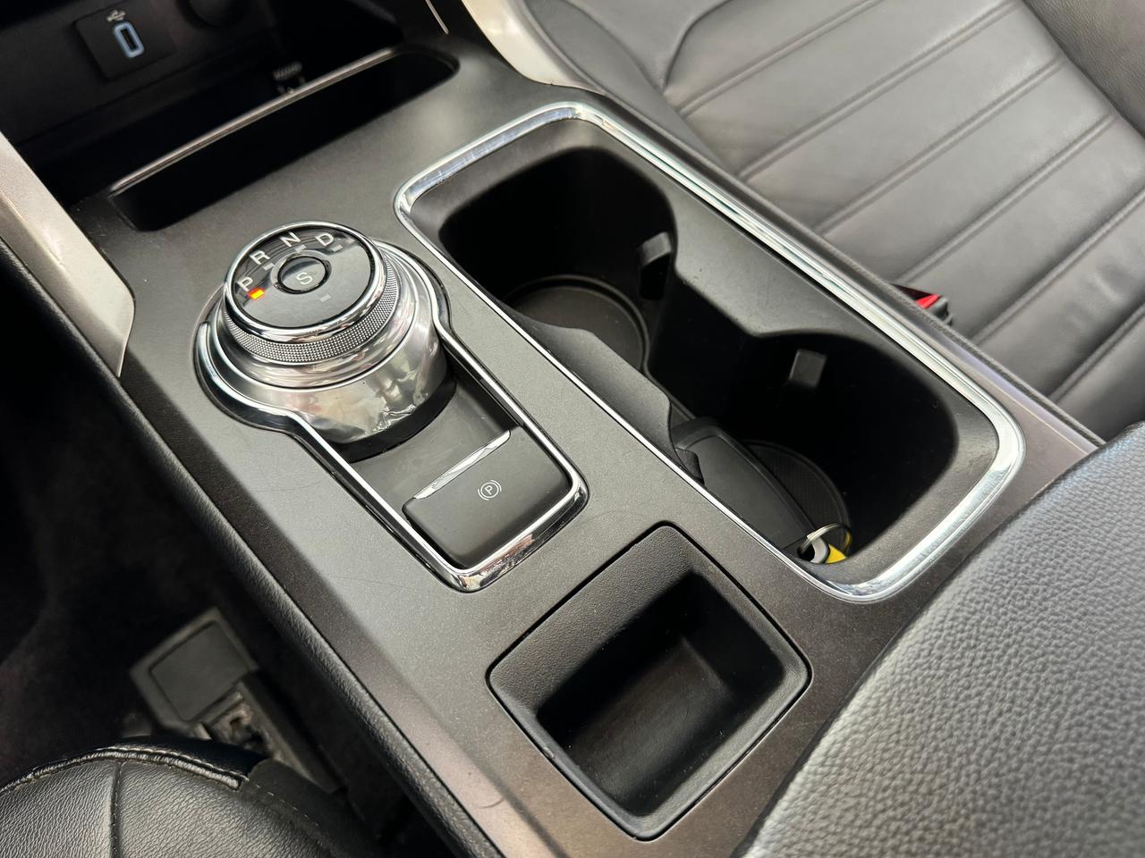 2017 Ford Fusion SE AWD+Leather+Roof+GPS+New Tires+Brakes+ApplePlay Photo