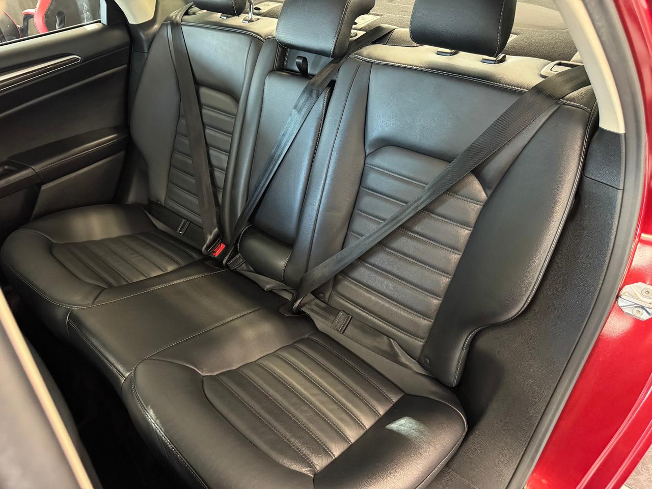 2017 Ford Fusion SE AWD+Leather+Roof+GPS+New Tires+Brakes+ApplePlay Photo