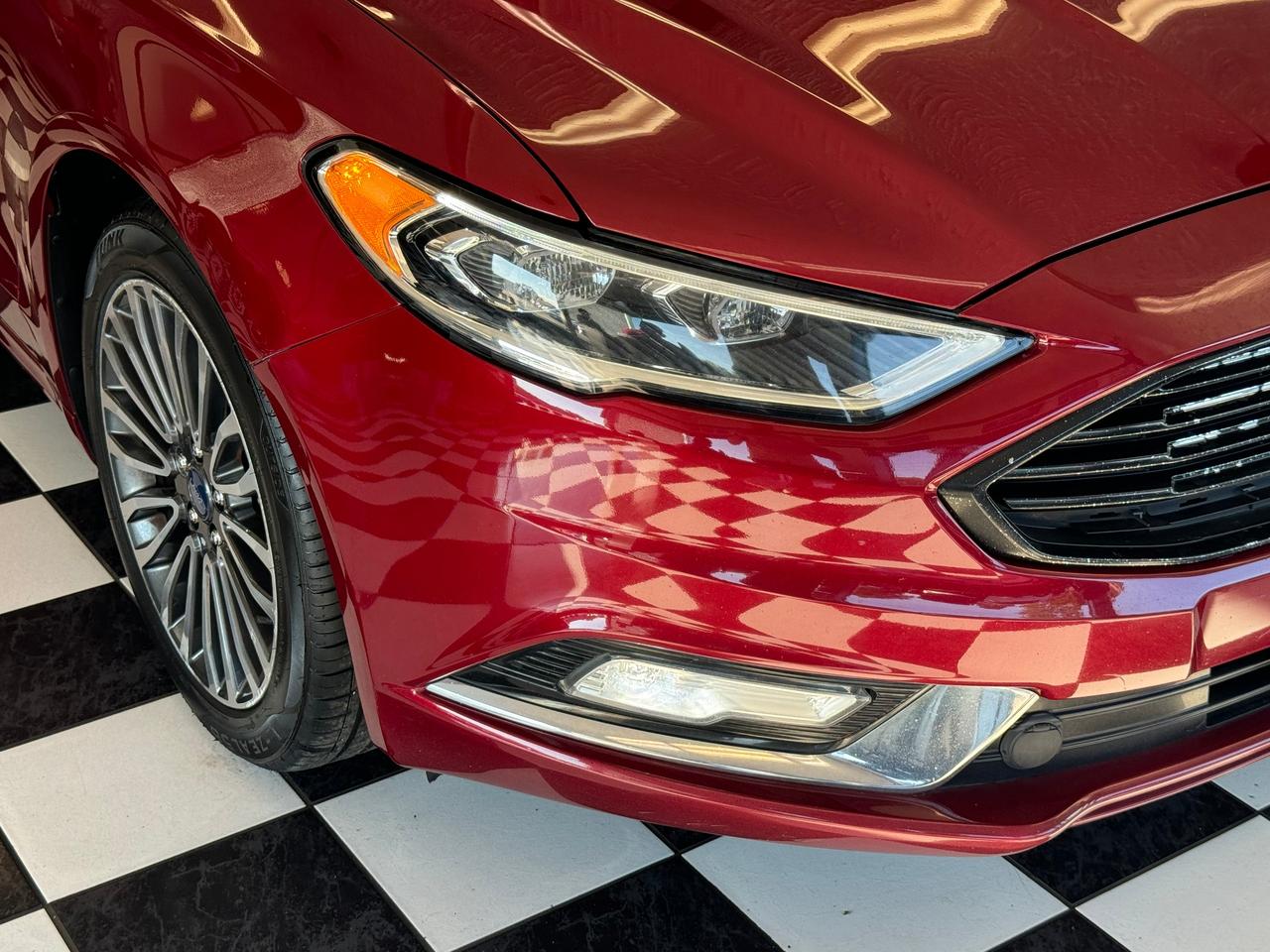 2017 Ford Fusion SE AWD+Leather+Roof+GPS+New Tires+Brakes+ApplePlay Photo