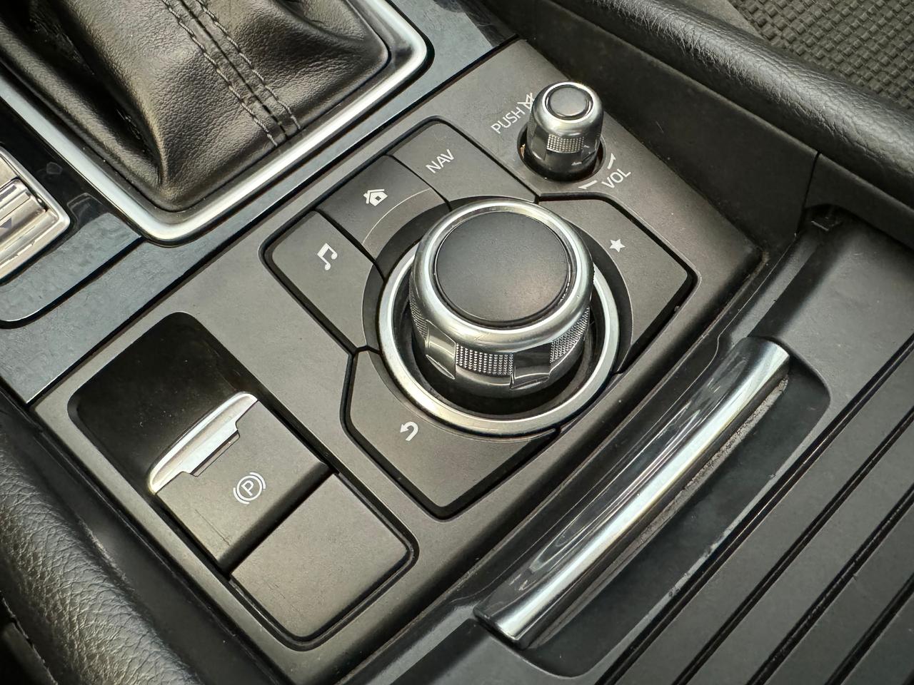 2018 Mazda MAZDA3 GS+Remote Start+Camera+New Tires+Brakes+A/C Photo