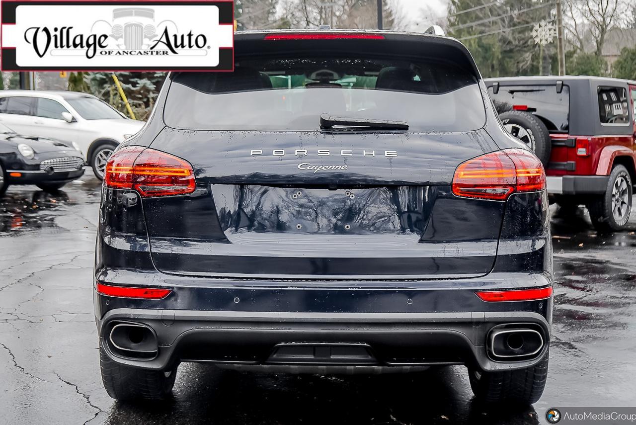 2016 Porsche Cayenne AWD 4dr - Photo #5