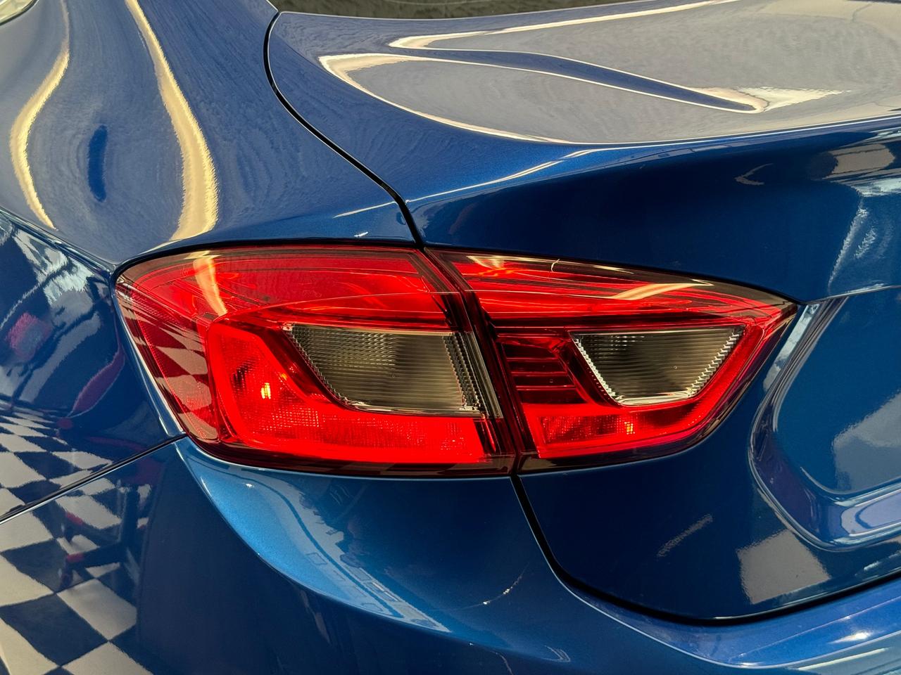 2019 Chevrolet Cruze LT+New Tires+Remote Start+Blind Spot+CLEAN CARFAX Photo