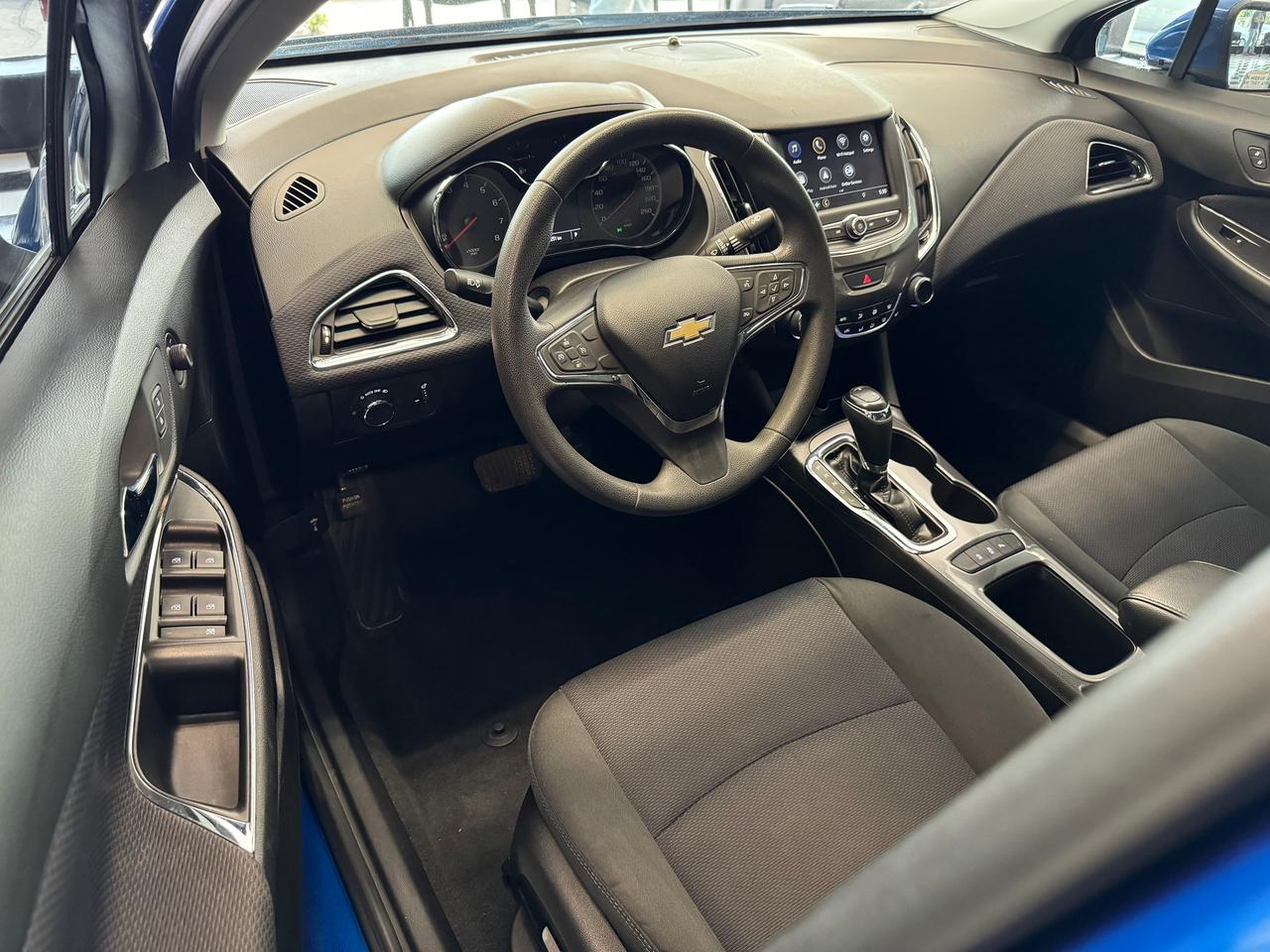 2019 Chevrolet Cruze LT+New Tires+Remote Start+Blind Spot+CLEAN CARFAX Photo