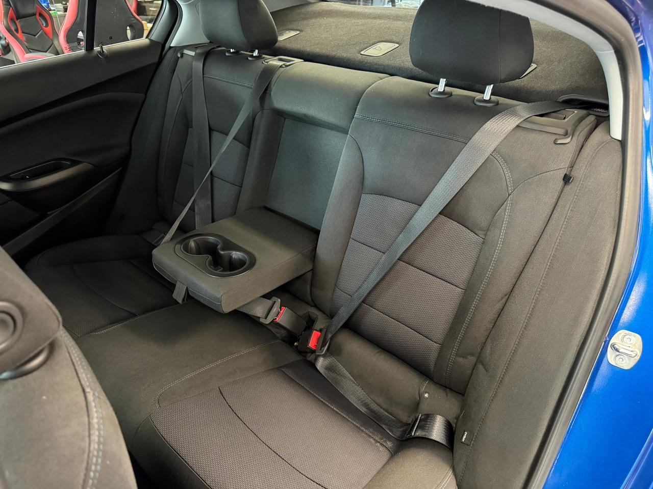 2019 Chevrolet Cruze LT+New Tires+Remote Start+Blind Spot+CLEAN CARFAX Photo