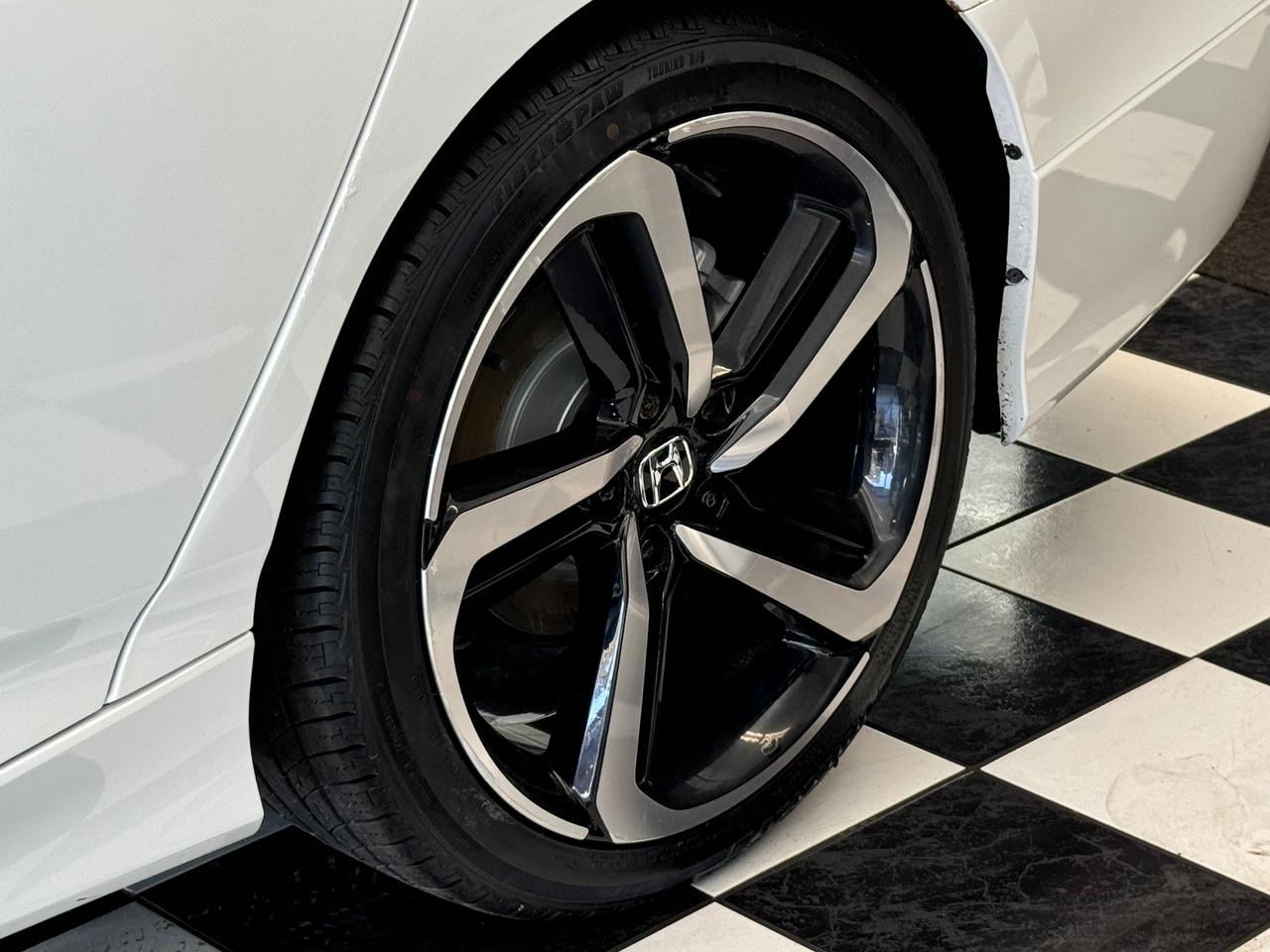 2018 Honda Accord Sport+New Brakes+Adaptive Cruise+Roof+Lane Keep Photo