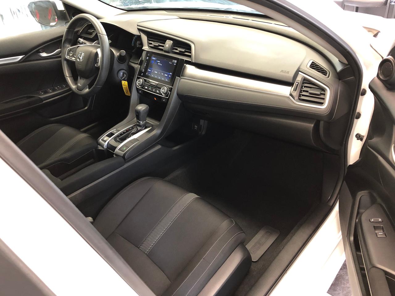 2016 Honda Civic LX+New Brakes+Camera+ApplePlay+A/C+Heated Seats Photo
