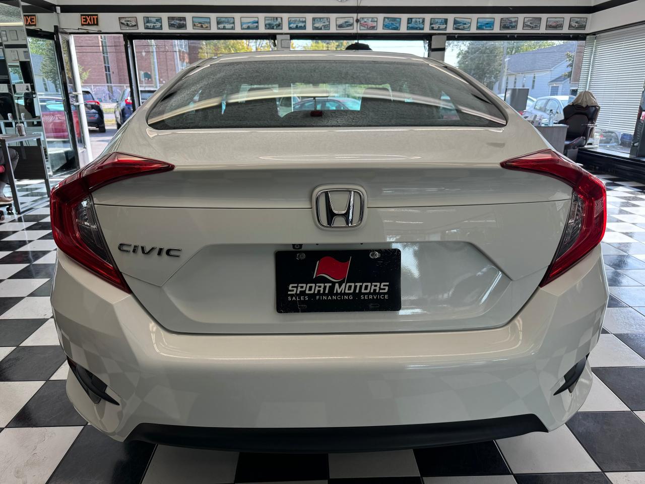 2016 Honda Civic LX+New Brakes+Camera+ApplePlay+A/C+Heated Seats Photo4