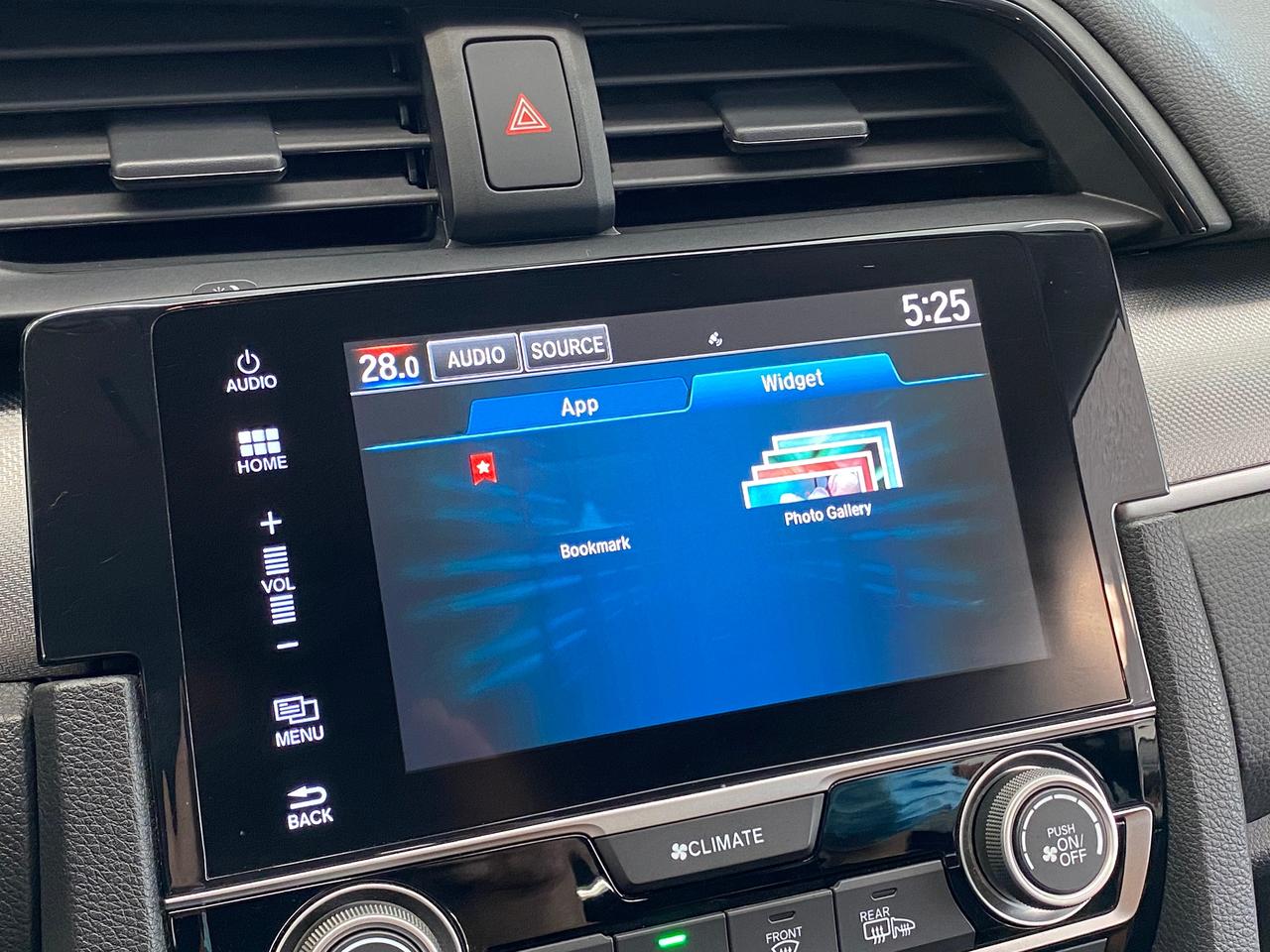 2016 Honda Civic LX+New Brakes+Camera+ApplePlay+A/C+Heated Seats Photo