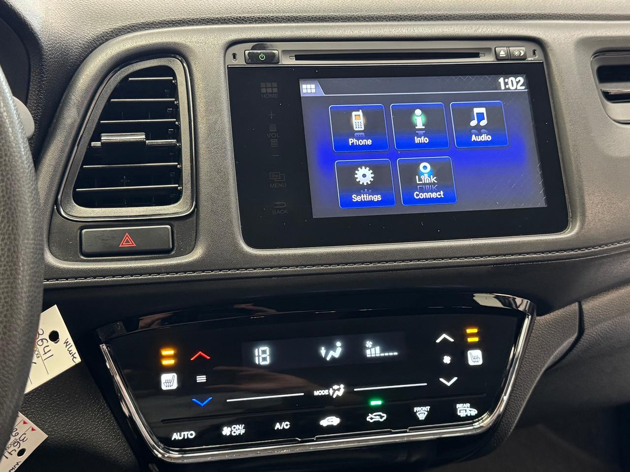2016 Honda HR-V LX+Camera+Heated Seats+A/C+CLEAN CARFAX Photo