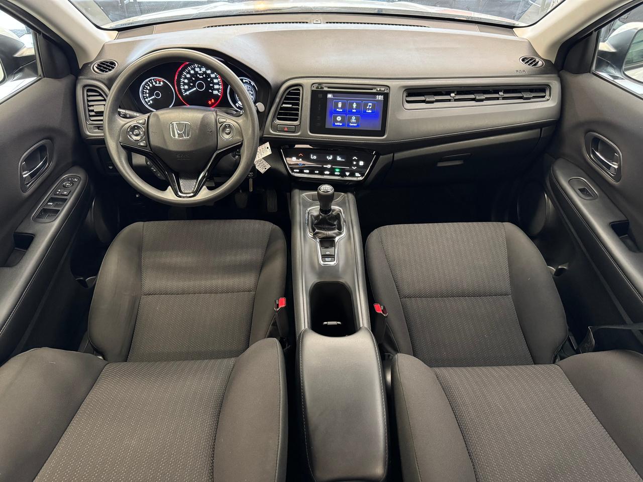 2016 Honda HR-V LX+Camera+Heated Seats+A/C+CLEAN CARFAX Photo