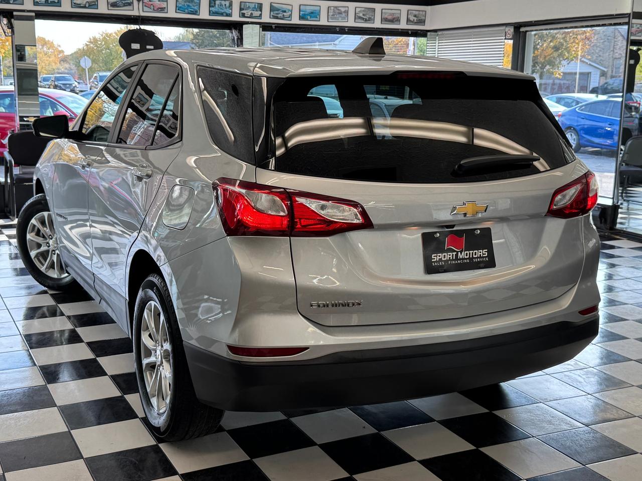 2020 Chevrolet Equinox LS+ApplePlay+Lane Departure+HTD Seats+CLEAN CARFAX Photo