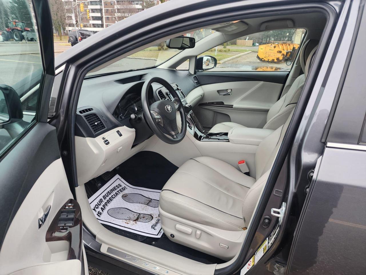 2012 Toyota Venza 4DR WGN V6 - Photo #7