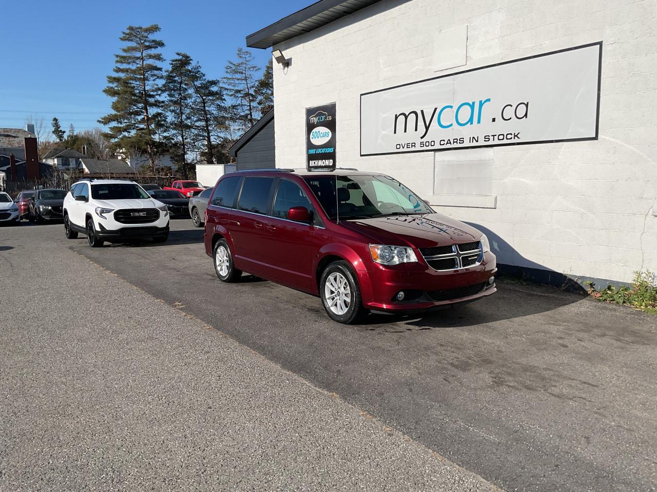 Used 2020 Dodge Grand Caravan Premium Plus 3.6L PREMIUM PLUS!!!  BACKUP CAM. ALLOYS. A/C. CRUISE. PWR GROUP. KEYLESS ENTRY. PERFECT FOR THE WHO for sale in North Bay, ON