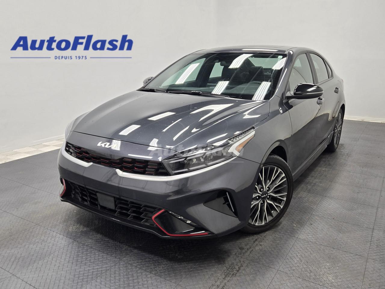 Used 2023 Kia Forte GT 2.0L, CUIR, TOIT OUVRANT, DRIVER ASSIST for sale in Saint-Hubert, QC