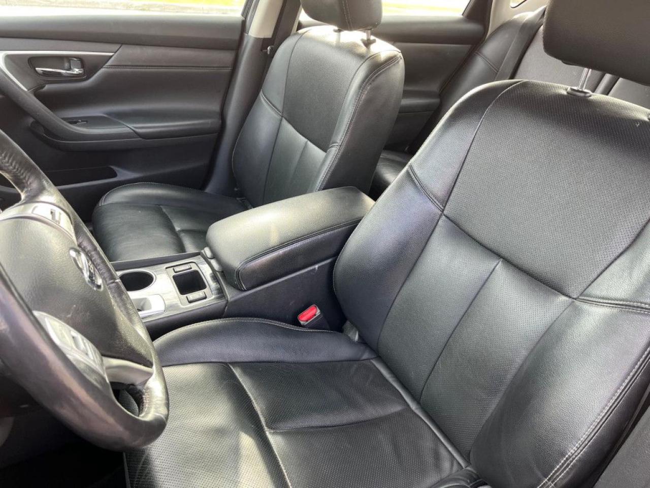 2017 Nissan Altima 2.5 SL | LEATHER | NAVI | HEATED SEATS & STEERING | SUNROOF - Photo #15
