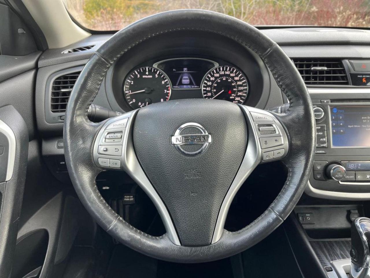2017 Nissan Altima 2.5 SL | LEATHER | NAVI | HEATED SEATS & STEERING | SUNROOF - Photo #20