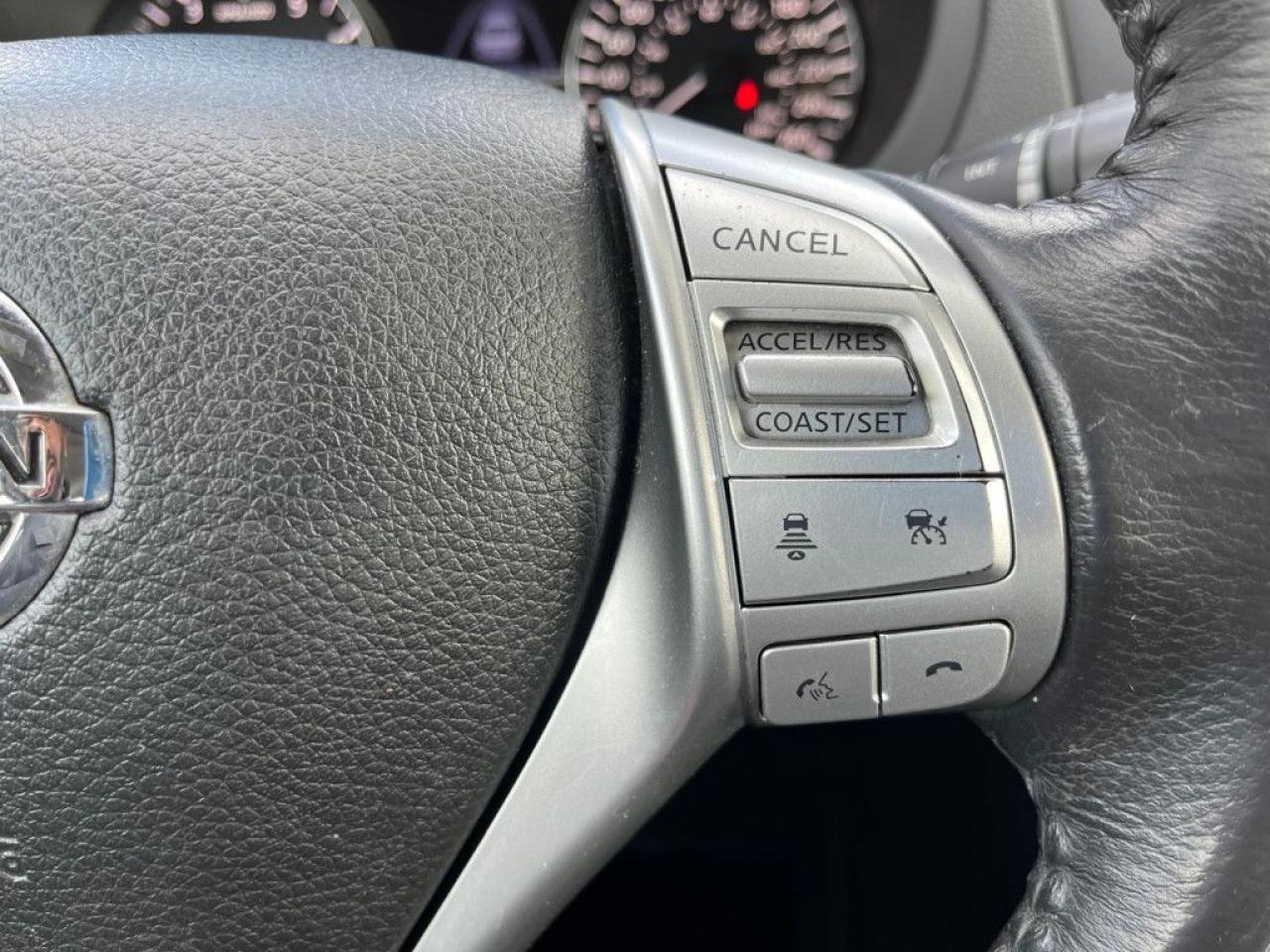 2017 Nissan Altima 2.5 SL | LEATHER | NAVI | HEATED SEATS & STEERING | SUNROOF - Photo #22