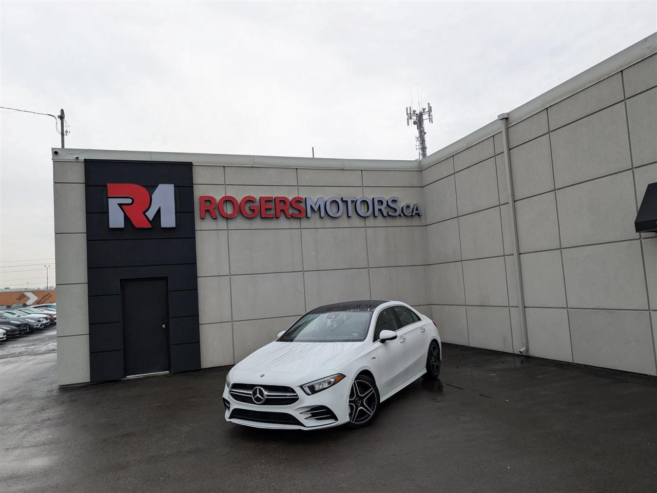 Used 2022 Mercedes-Benz AMG AMG 35 4MATIC - NAVI - SUNROOF - 360 CAMERA for sale in Oakville, ON