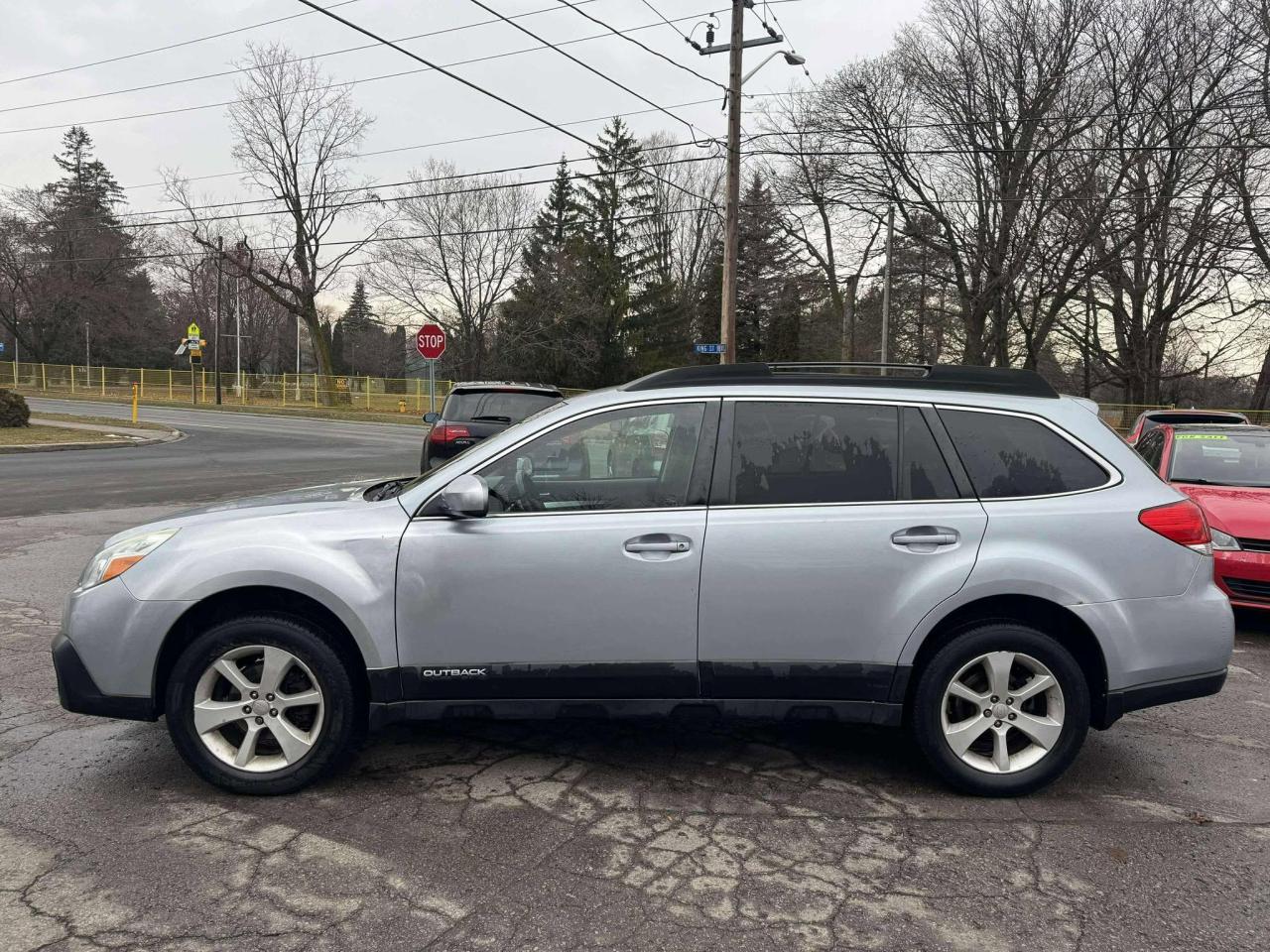 2014 Subaru Outback  - Photo #4