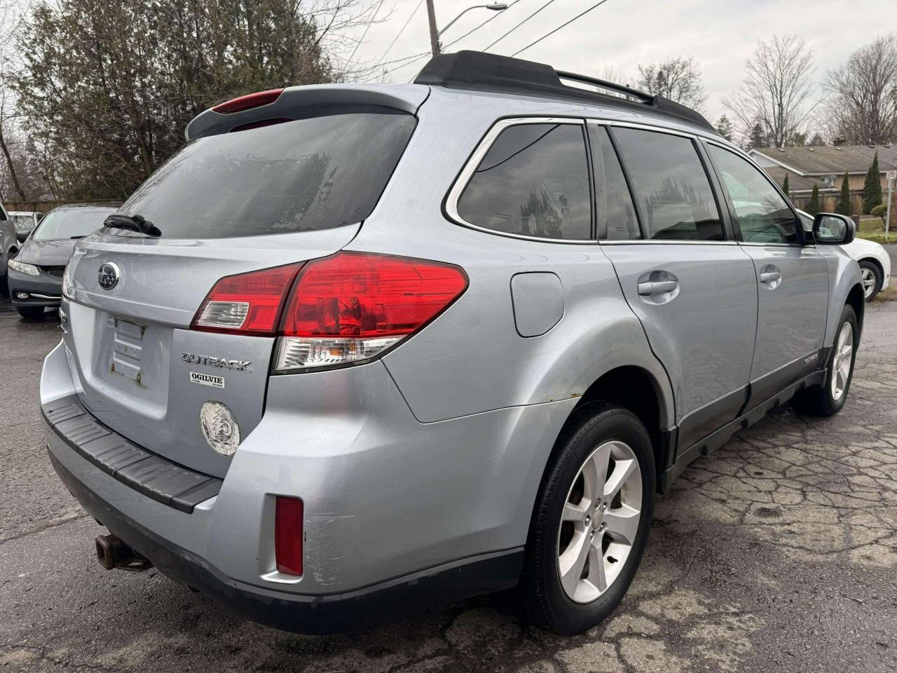 2014 Subaru Outback  - Photo #7
