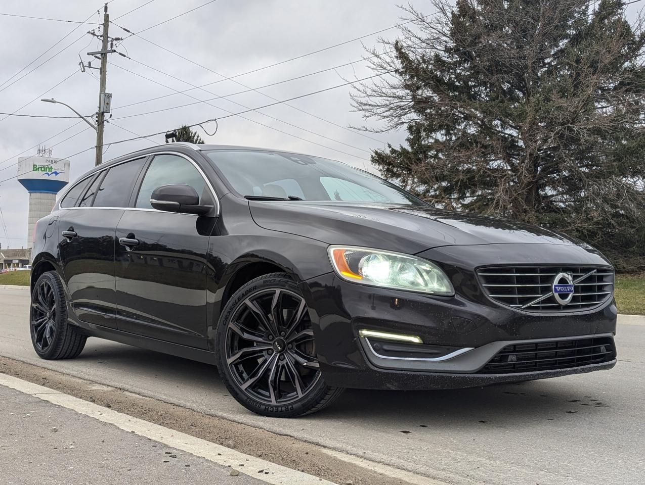 Used 2015 Volvo V60 2015.5 4dr Wgn T6 Premier Plus AWD for sale in Paris, ON