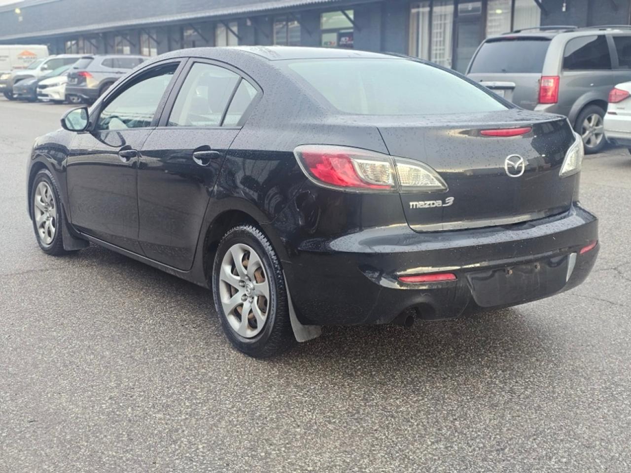 2013 Mazda MAZDA3 4dr Sdn Auto GX - Photo #3