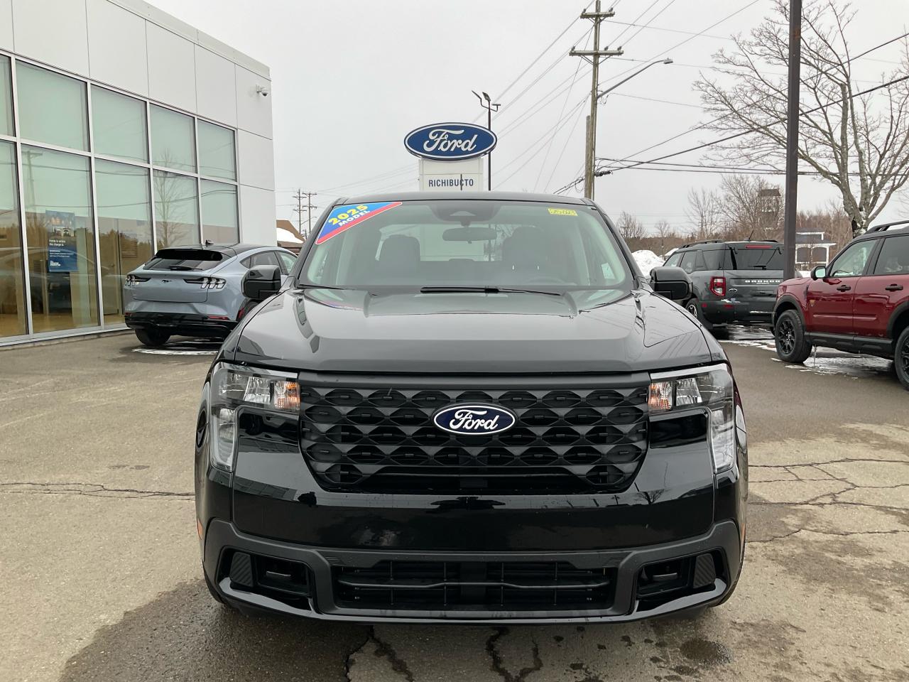 2025 Ford Maverick XLT Photo1