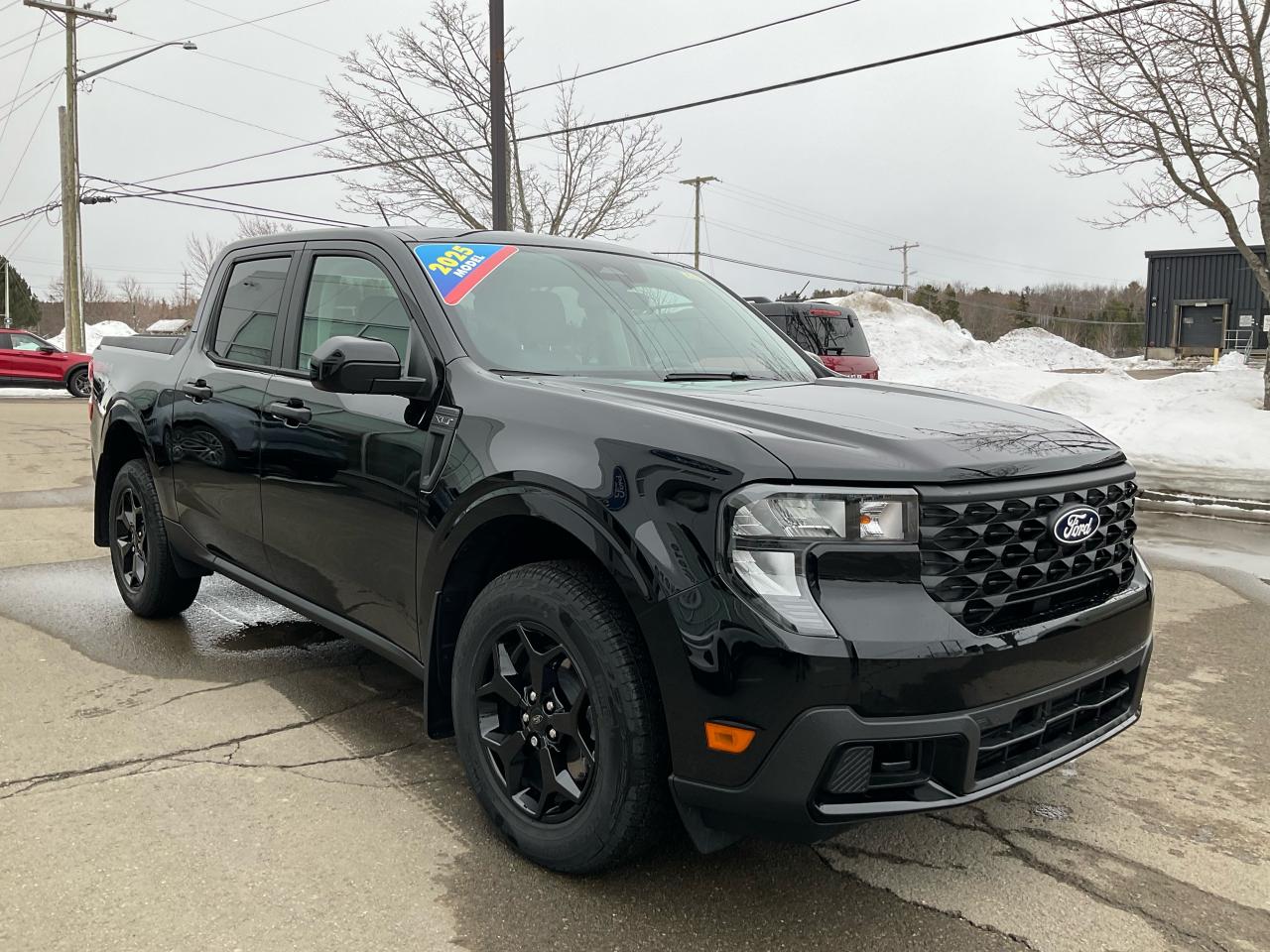 2025 Ford Maverick XLT Photo