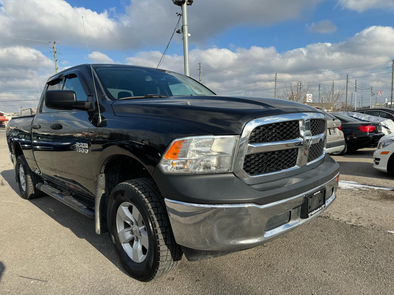 2016 RAM 1500 ST Photo2