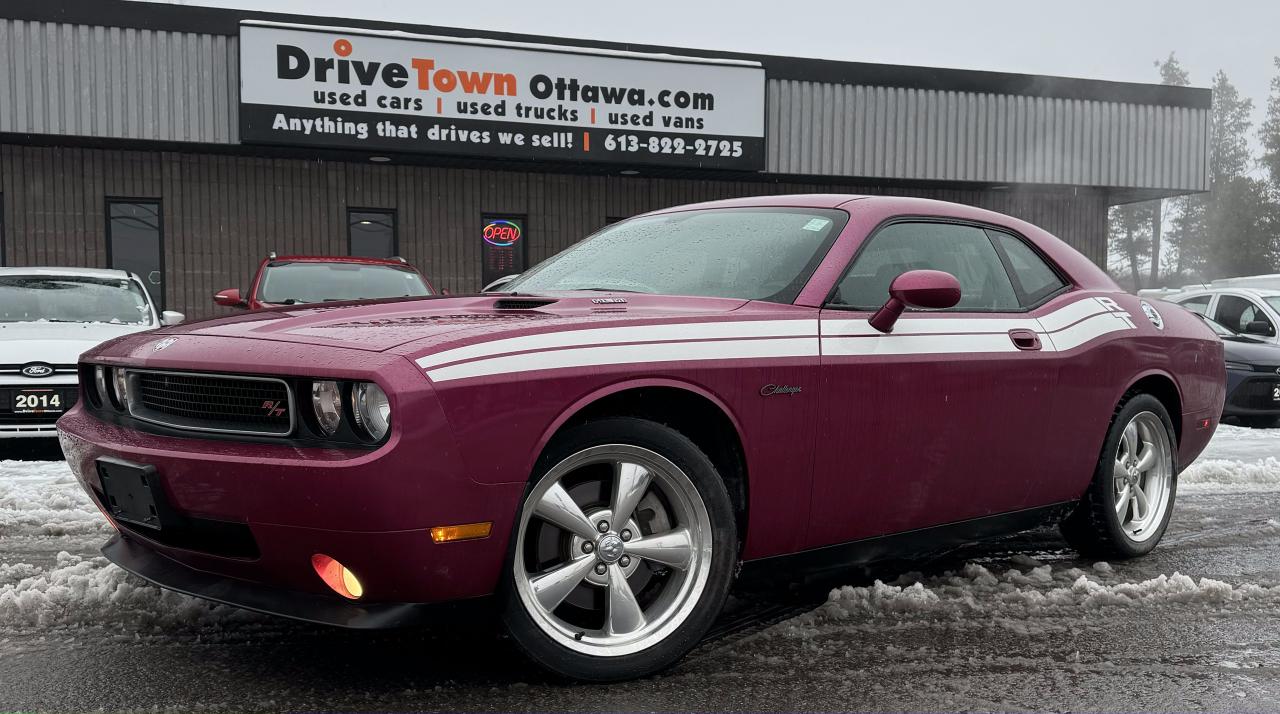 Used 2010 Dodge Challenger 2dr Cpe R/T Classic for sale in Ottawa, ON