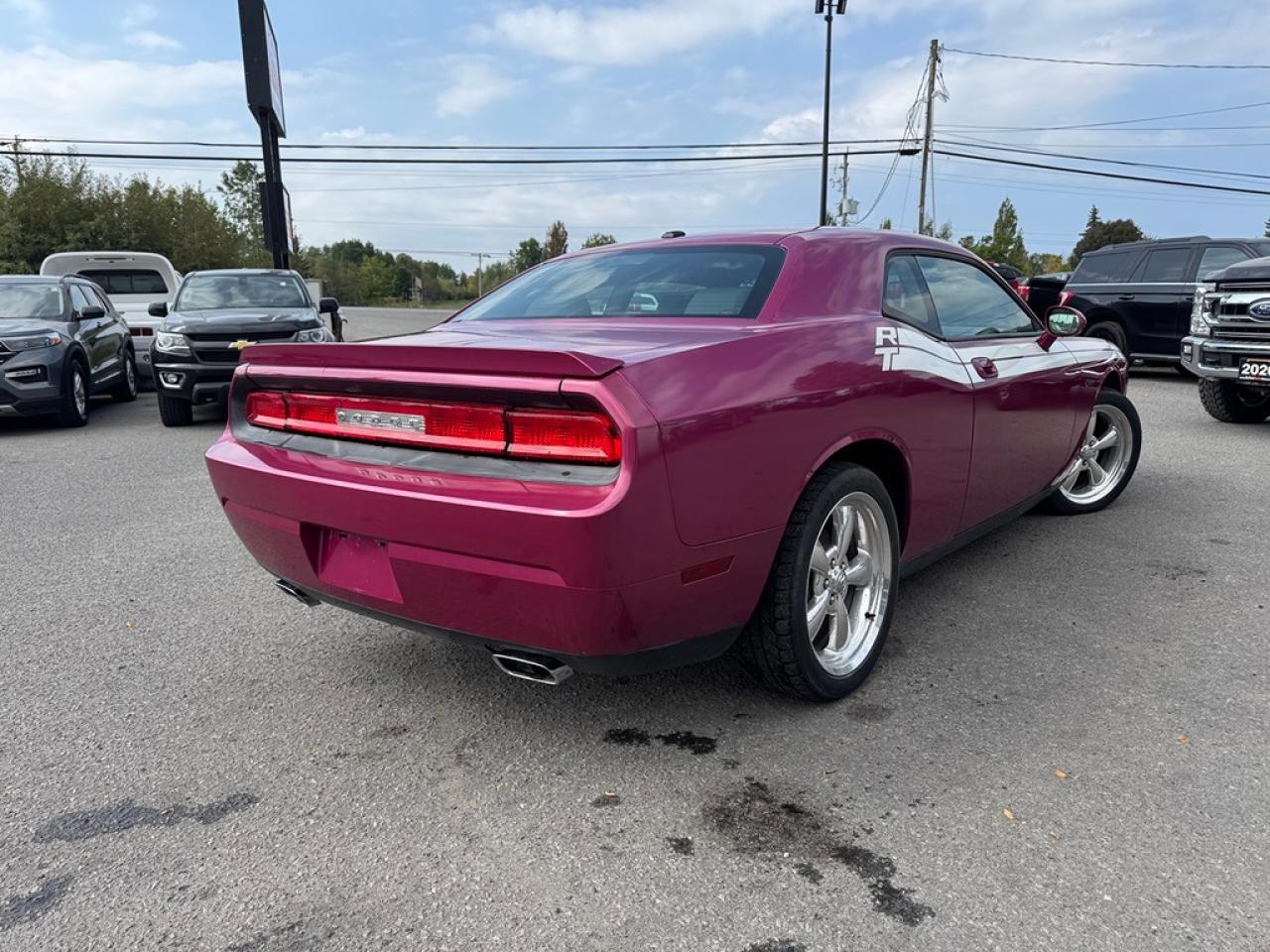 2010 Dodge Challenger 2dr Cpe R/T Classic - Photo #4
