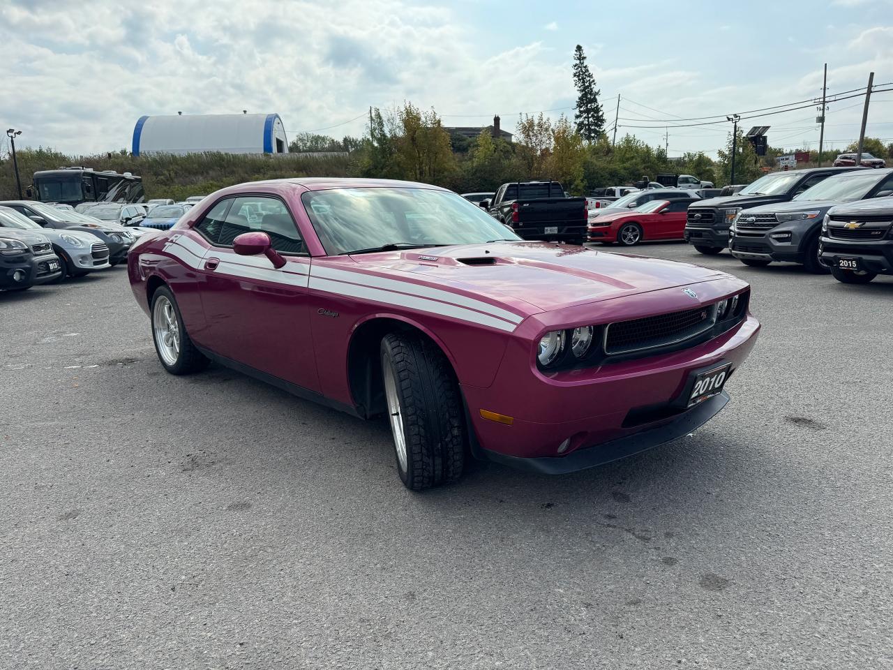 2010 Dodge Challenger 2dr Cpe R/T Classic Photo2