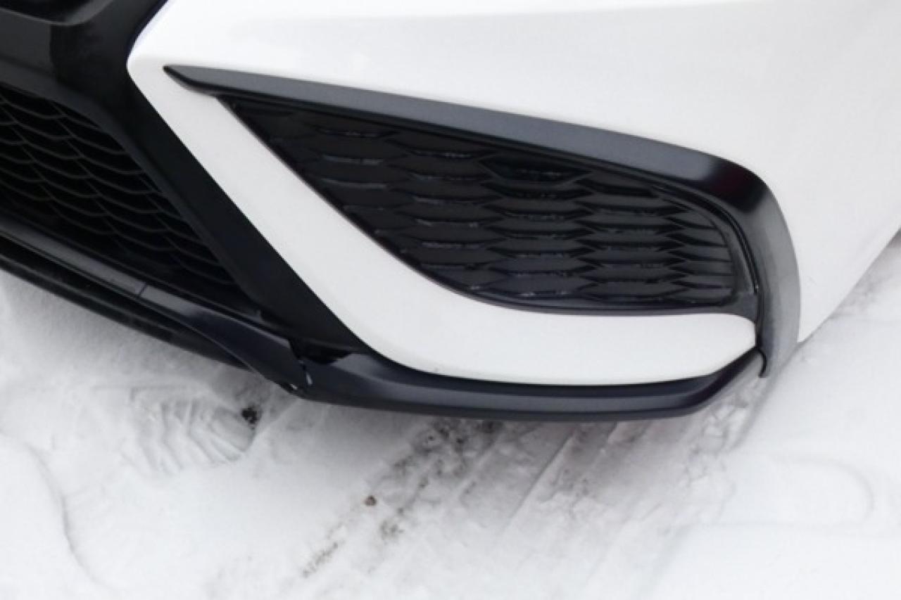 2024 Toyota Camry SE Auto w/Htd L.wrap, BUC - Photo #32
