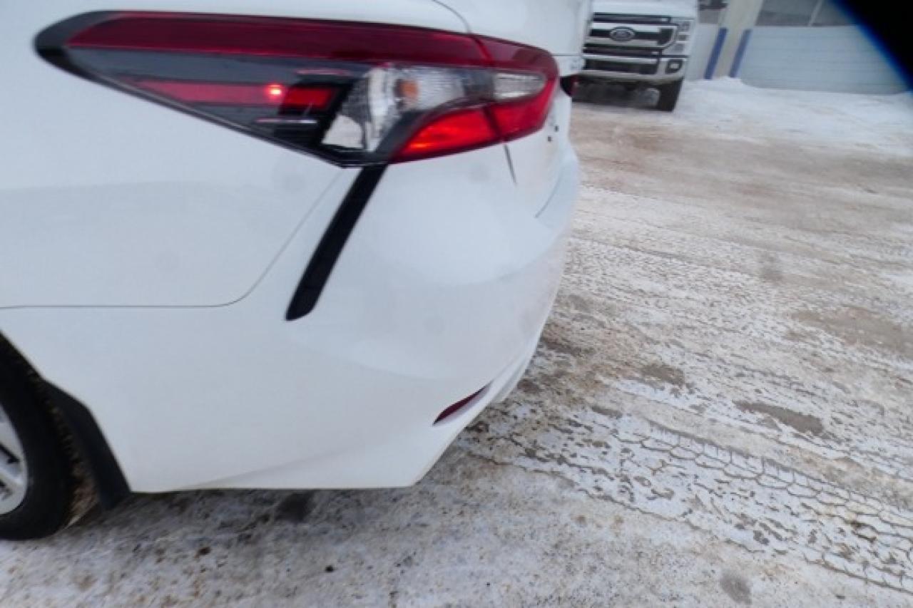2024 Toyota Camry SE Auto w/Htd L.wrap, BUC - Photo #28