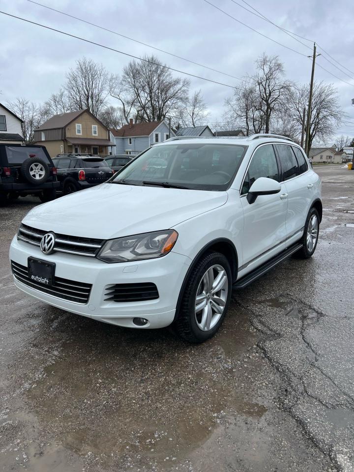 Used 2013 Volkswagen Touareg EXECLINE for sale in Belmont, ON