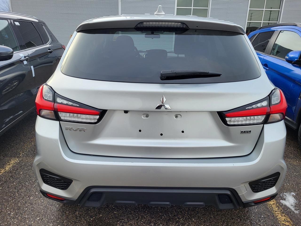 2021 Mitsubishi RVR SE AWC Photo