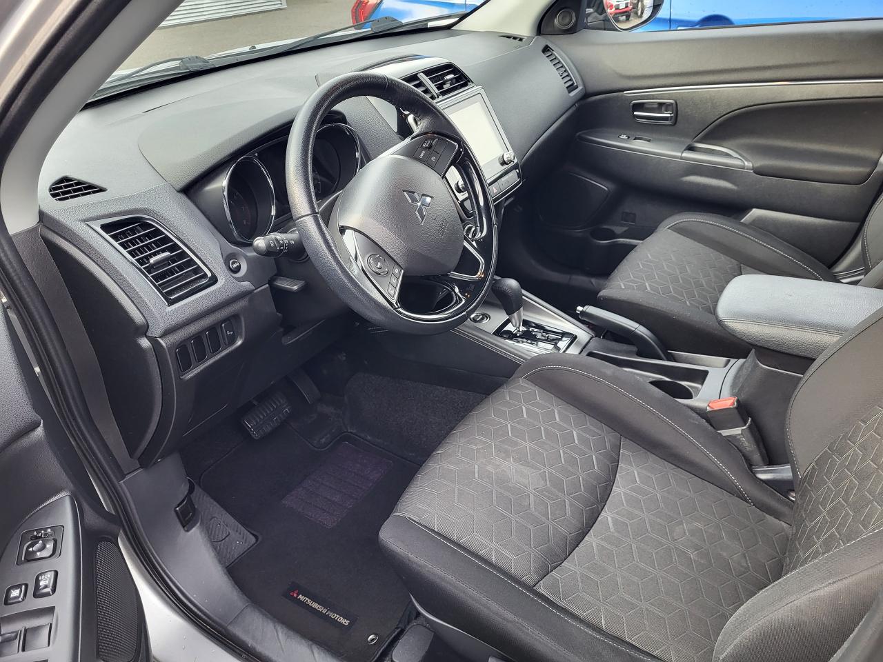 2021 Mitsubishi RVR SE AWC Photo