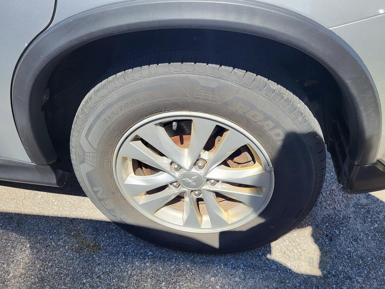 2021 Mitsubishi RVR SE AWC Photo