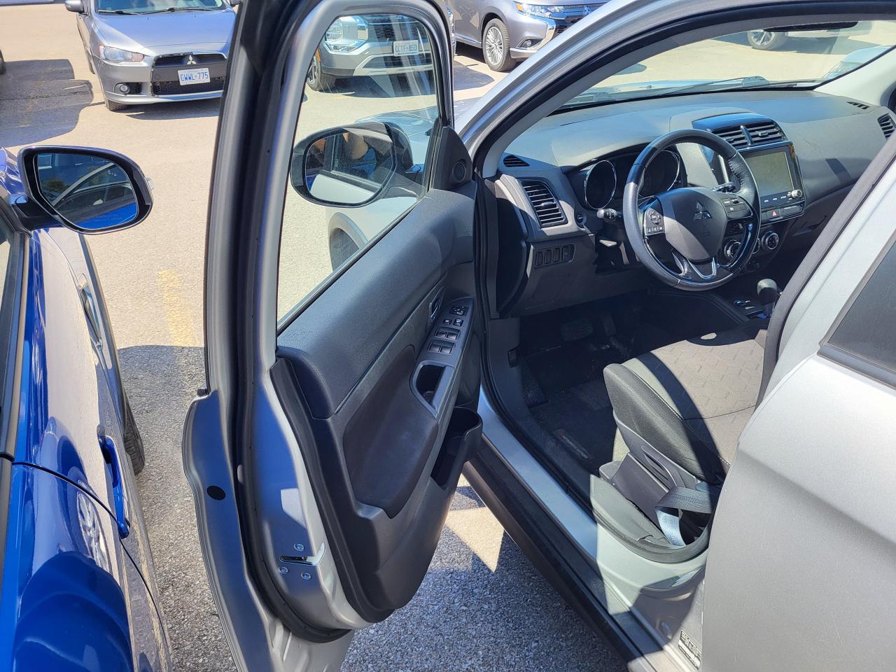 2021 Mitsubishi RVR SE AWC Photo