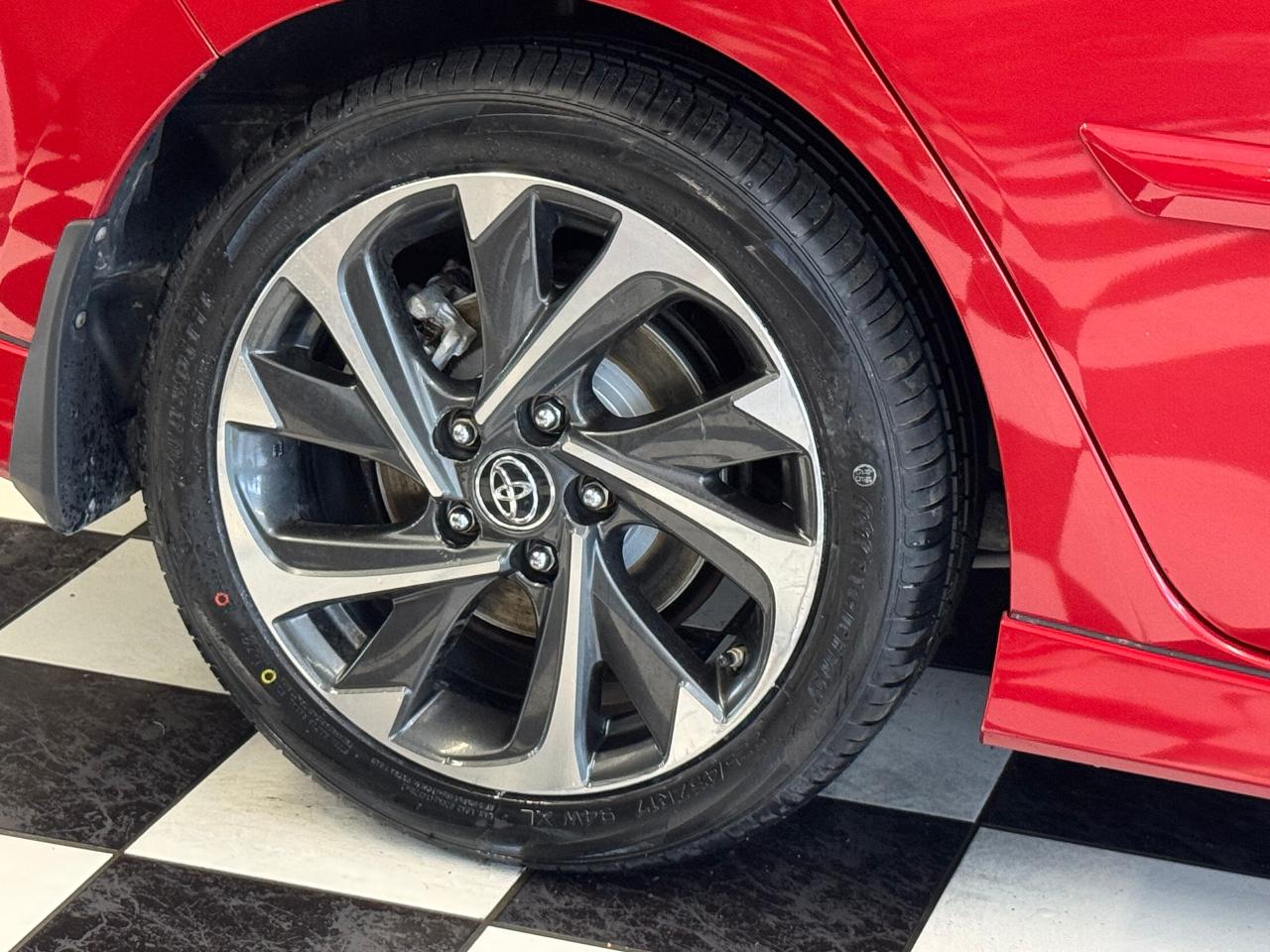 2018 Toyota Corolla iM IM+New Tires+Camera+Heated Seats+A/C! Photo