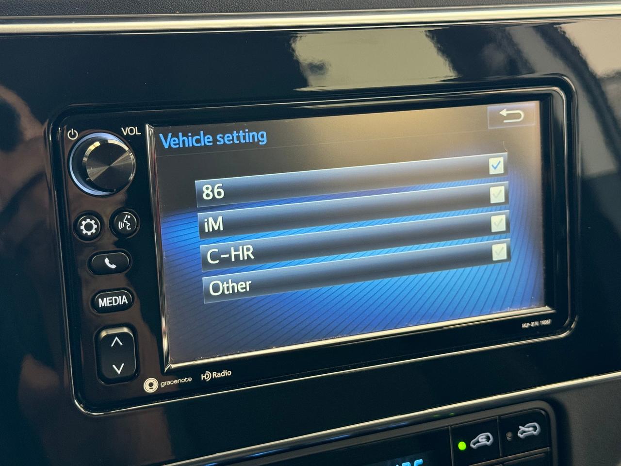 2018 Toyota Corolla iM IM+New Tires+Camera+Heated Seats+A/C! Photo