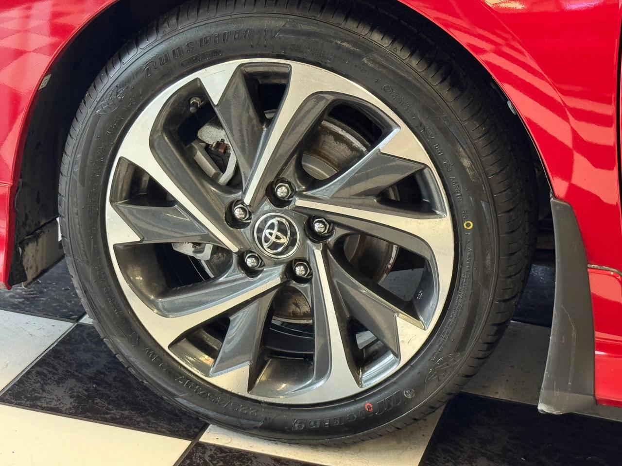 2018 Toyota Corolla iM IM+New Tires+Camera+Heated Seats+A/C! Photo