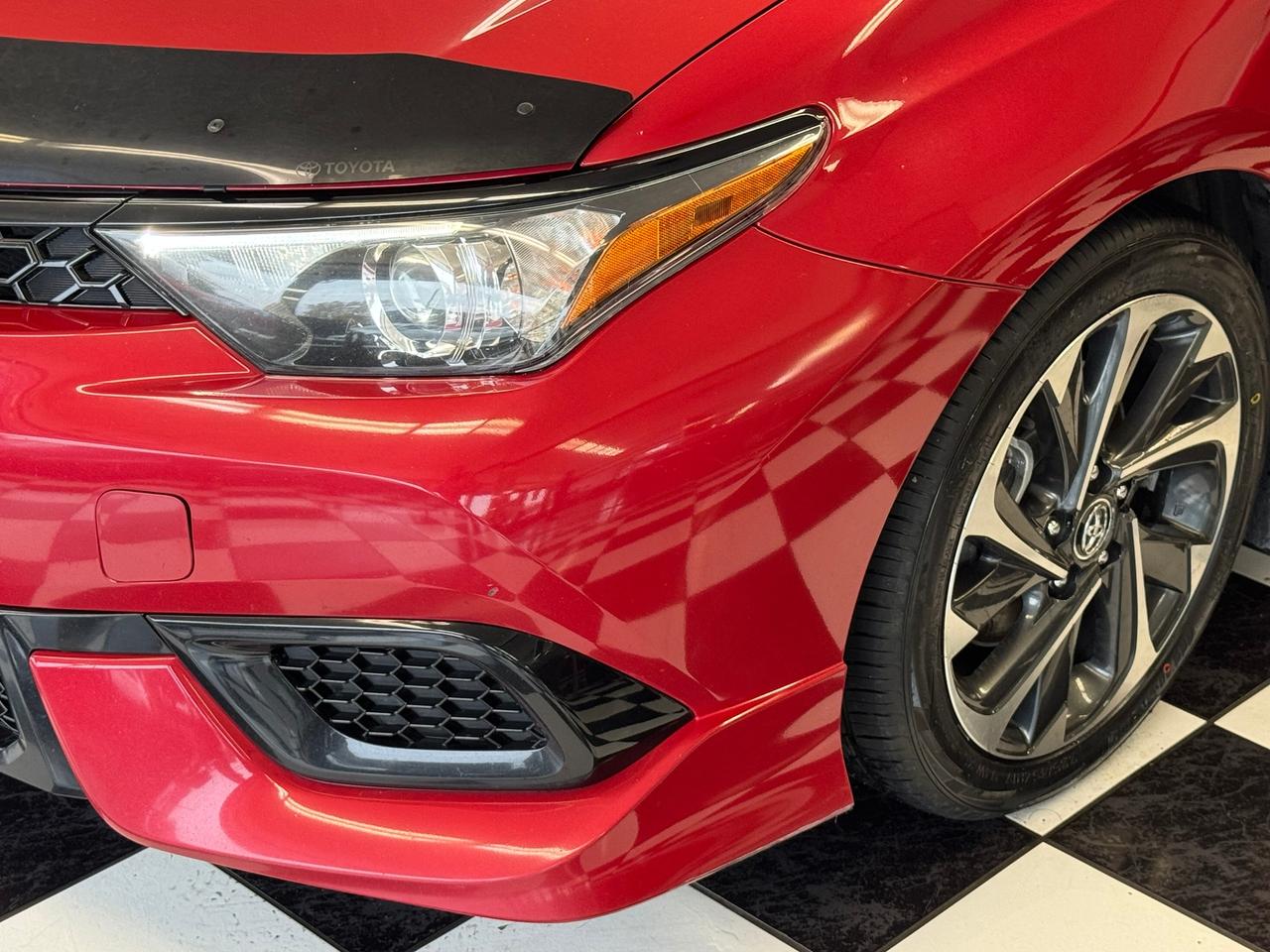 2018 Toyota Corolla iM IM+New Tires+Camera+Heated Seats+A/C! Photo